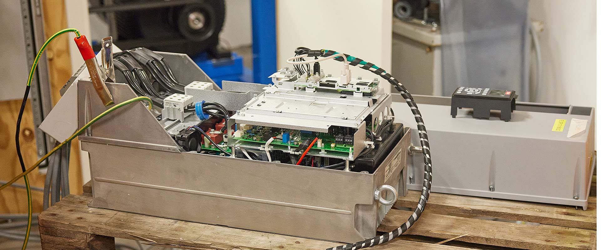 Udførelse af lejestrømsmåling på elektrisk enhed