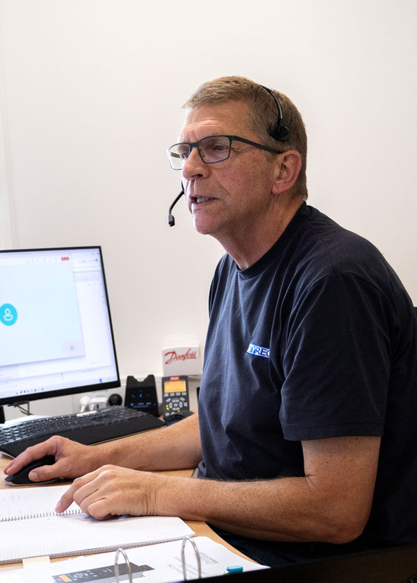 Kontakt os og få fat i Erik i supporten
